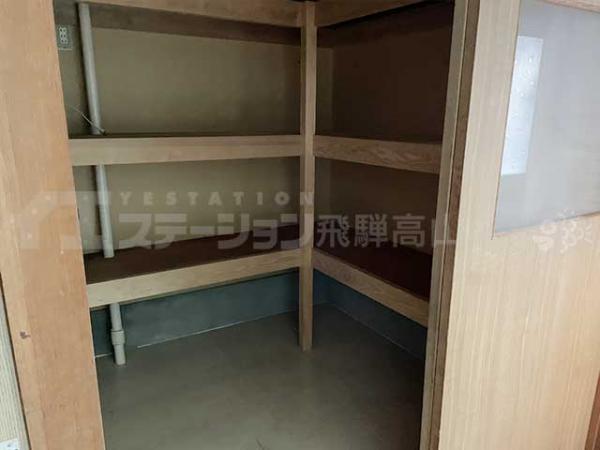 飛騨市古川町増島町 中古戸建 7DK＋旧店舗 収納 