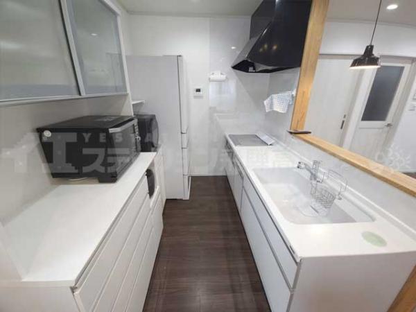 【ご商談中】高山市上岡本町4丁目 中古戸建 4SLDK キッチン 