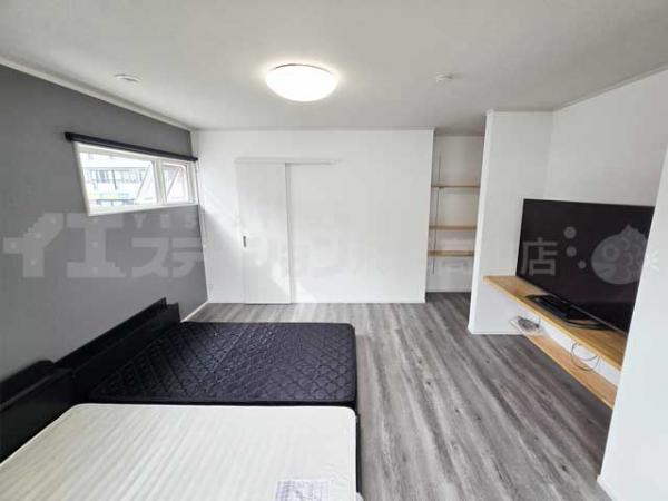 【ご商談中】高山市上岡本町4丁目 中古戸建 4SLDK 寝室