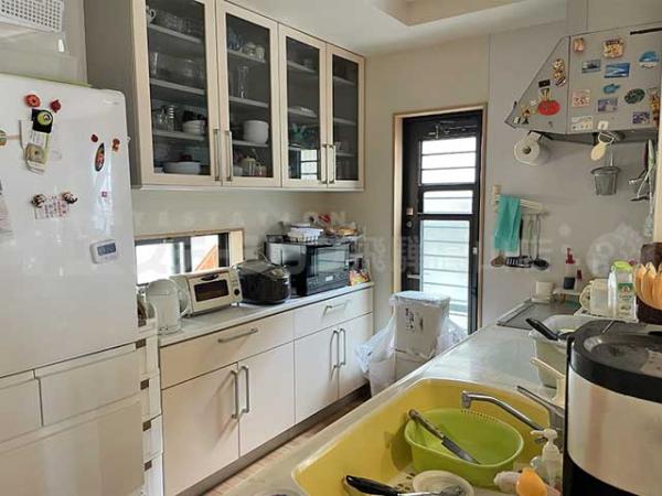 【ご商談中】高山市上岡本町2丁目 中古戸建 ４LDK キッチン 