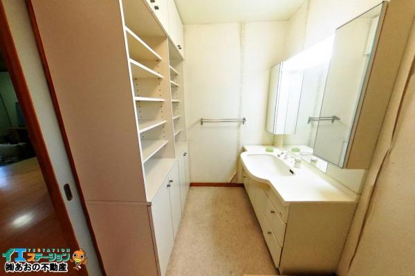 中古戸建 名西郡石井町藍畑字東覚円 JR徳島線石井駅 1,500万円