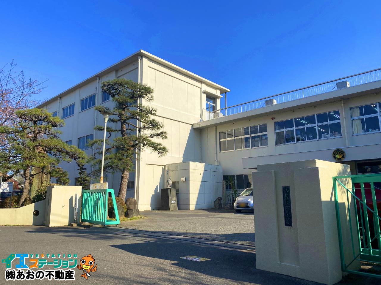 徳島市佐古小学校