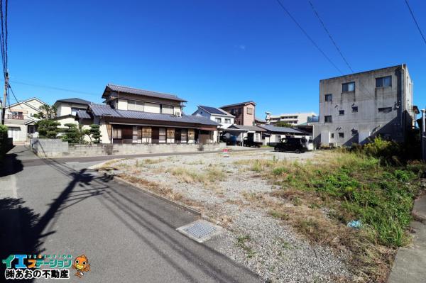 土地 徳島市南沖洲２丁目 JR牟岐線阿波富田駅 900万円