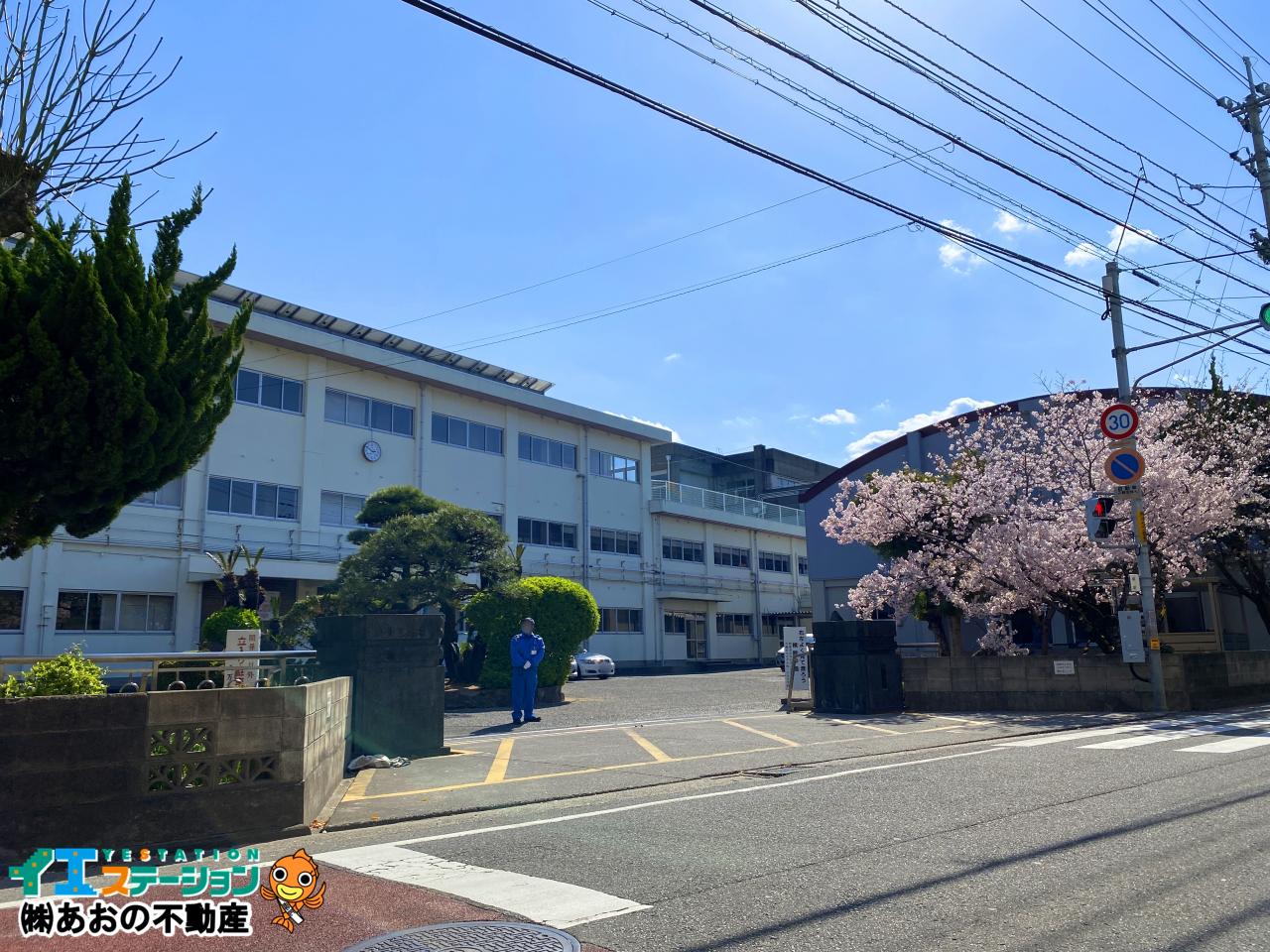 徳島市八万小学校