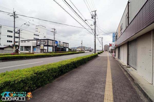 店舗付住宅 徳島市北沖洲１丁目 JR牟岐線阿波富田駅 2,900万円