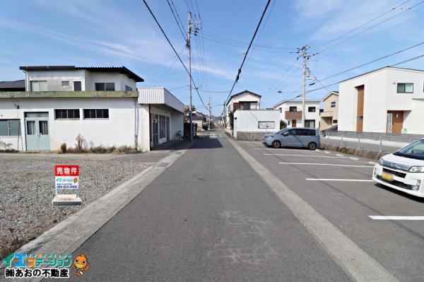 土地 板野郡北島町中村字御供田 JR高徳線吉成駅 900万円