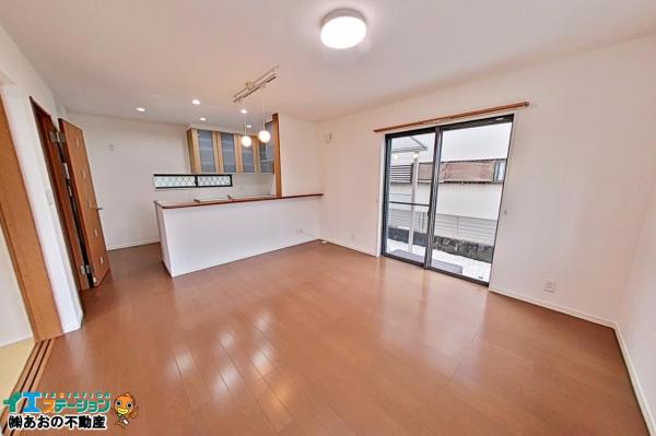 中古戸建 板野郡北島町江尻字小分 JR高徳線吉成駅 2,500万円