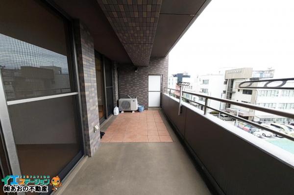 ロイヤルガーデン伊月町 