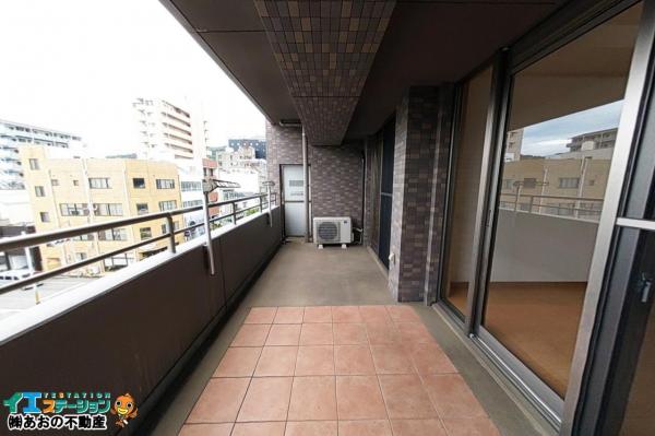 ロイヤルガーデン伊月町 
