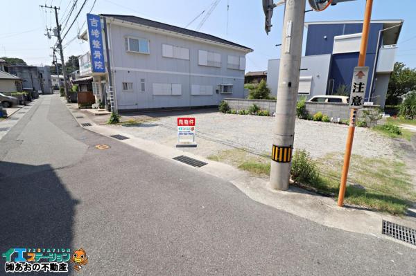 土地 徳島市津田本町１丁目 JR牟岐線阿波富田駅 298万円