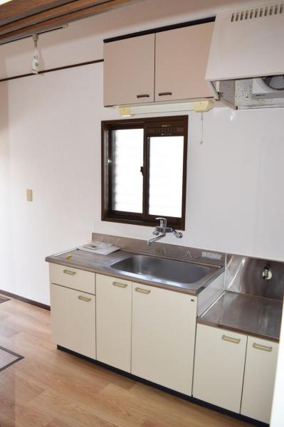 アパート ヴィラユーカリ 102号室 千葉県佐倉市上座 京成本線ユーカリが丘駅 イエステーション ユーカリが丘店 ユニハウジング