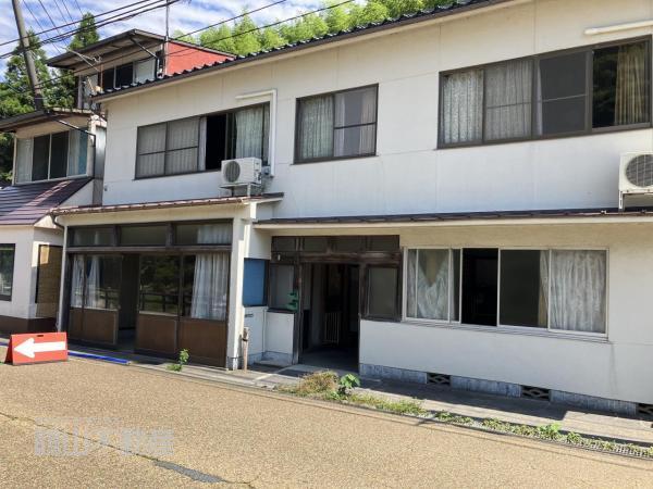 中古戸建 真庭市湯原温泉289-2 JR姫新線中国勝山駅 400万円