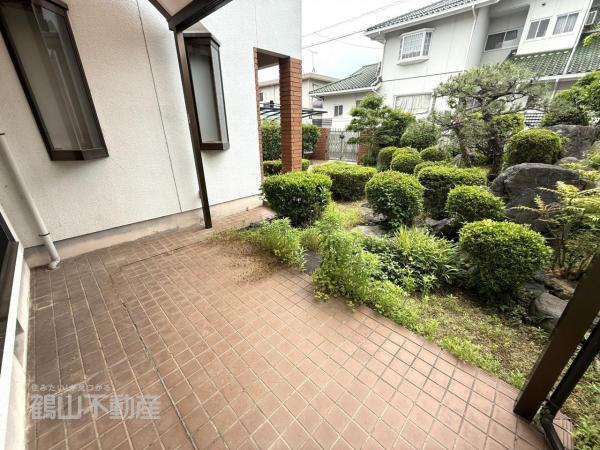 上河原　戸建 庭 