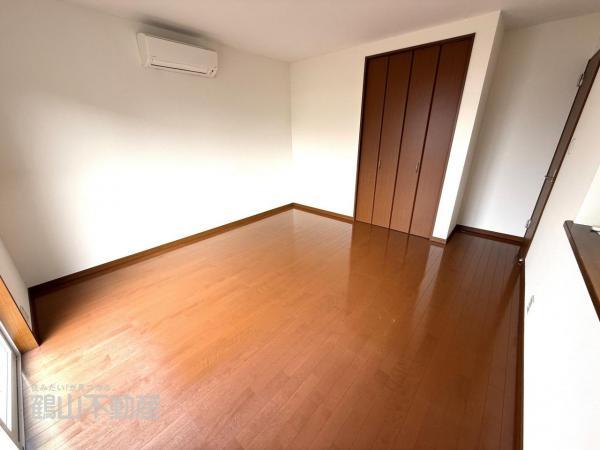 津山市　草加部戸建 洋室