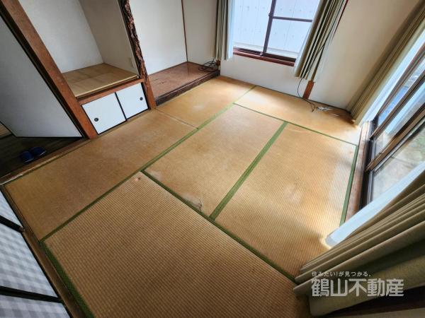 志戸部戸建 和室