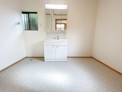 中古戸建 津山市二宮2285-6 JR津山線津山口駅 1,499万円