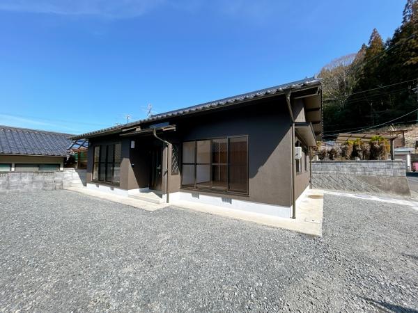 中古戸建 真庭市古見392-31 JR姫新線久世駅 1,199万円