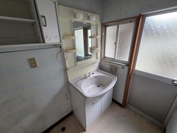 中古戸建 津山市二宮2137-1 JR姫新線院庄駅 530万円