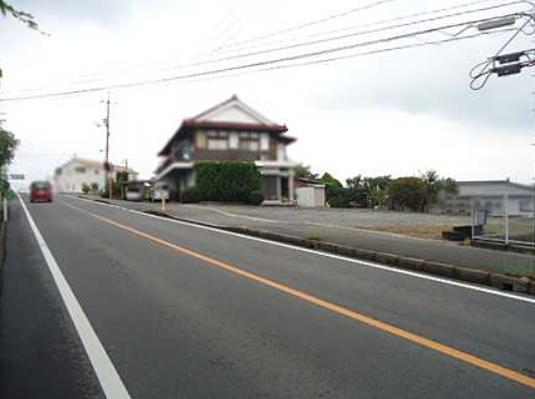 西条町大沢 前面道路含む現地写真 