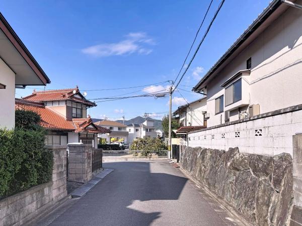 中古戸建 東広島市八本松南２丁目 JR山陽本線八本松駅 698万円
