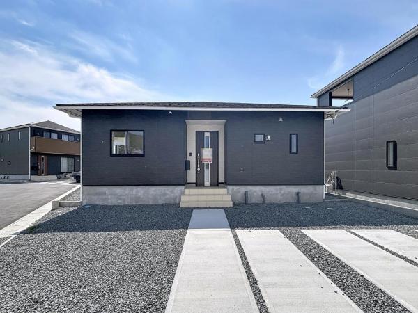新築戸建 東広島市八本松飯田４丁目 JR山陽本線八本松駅 3,280万円