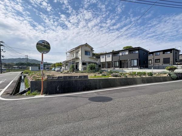 土地 東広島市西条町寺家 JR山陽本線寺家駅 500万円