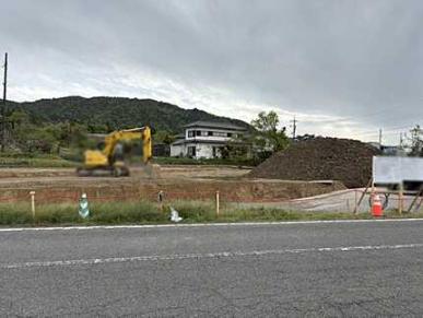 土地 東広島市西条町下三永 山陽新幹線東広島駅 898万円