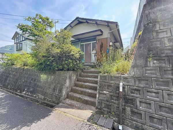 中古戸建 広島市安佐北区亀山南４丁目 JR可部線あき亀山駅 500万円
