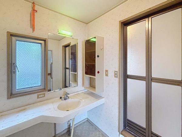 中古戸建 三原市宮沖２丁目 JR呉線三原駅 1,280万円