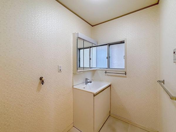 中古戸建 三原市宮沖２丁目 JR呉線三原駅 1,280万円