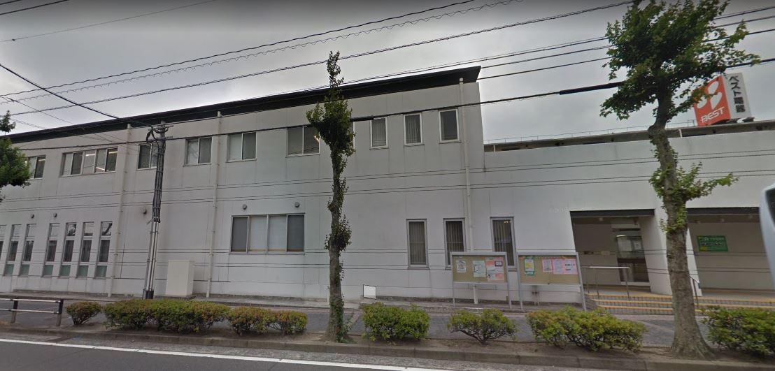 北九州市大里こどもと母のとしょかん