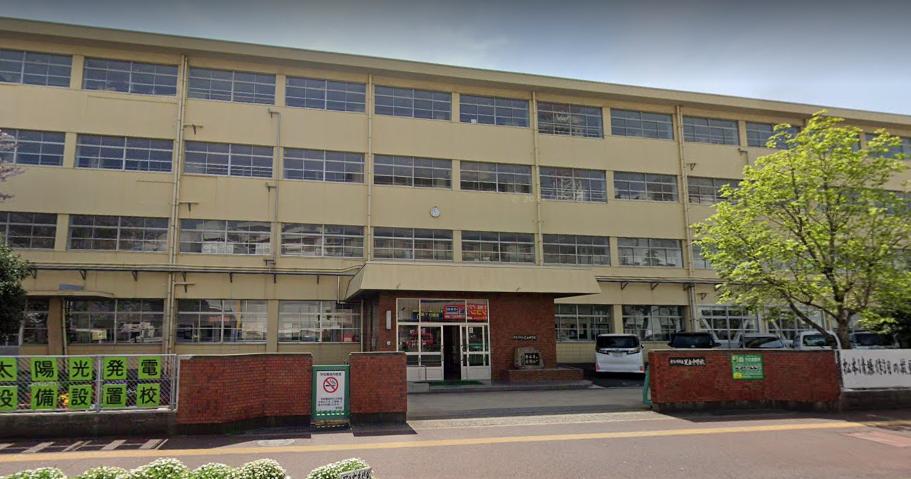 北九州市立 足立中学校