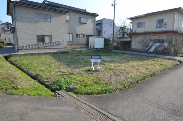 土地 富山市笹津155-26 高山本線笹津駅 180万円