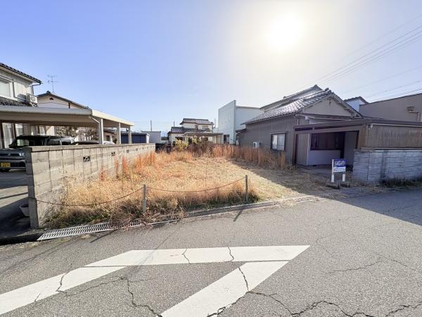 土地 富山市下飯野18-6 あいの風とやま鉄道東富山駅 740万円