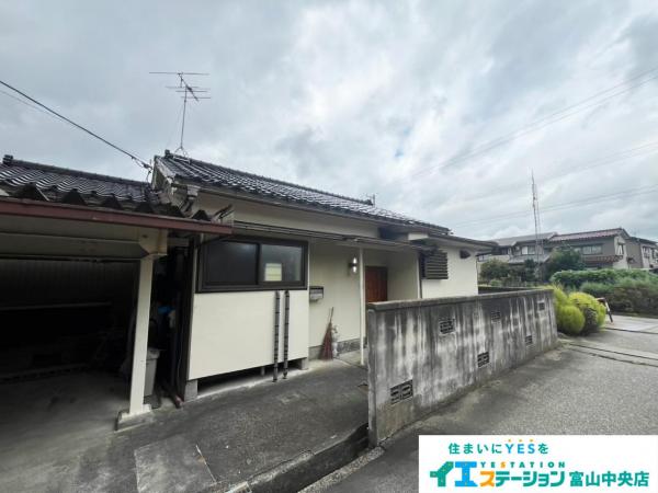 中古戸建・中古住宅 富山市下赤江町２丁目13-1 富山地鉄富山港線下奥井駅 900万円