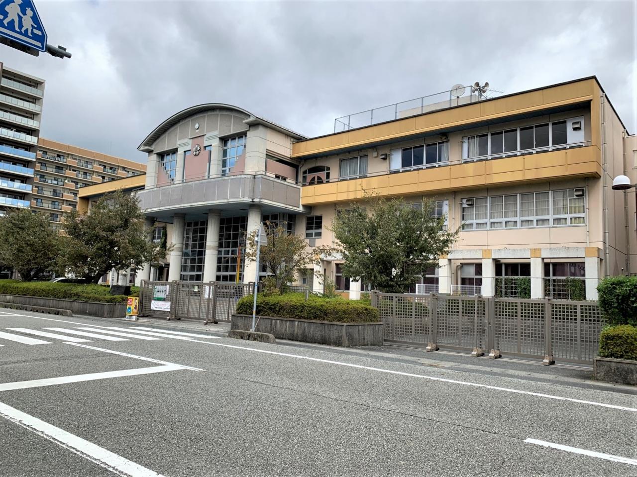小郡南小学校