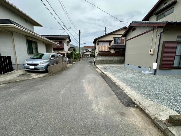 中西｜中古再生住宅 前面道路含む現地写真 