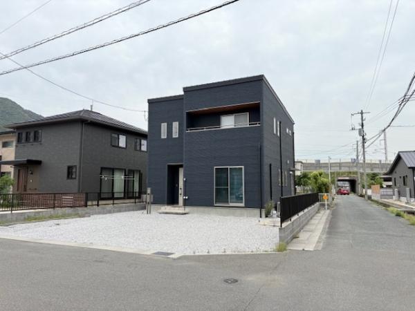 下右田｜築浅戸建て 現況写真