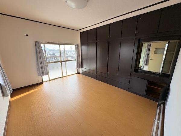 岩畠2丁目｜中古戸建 洋室