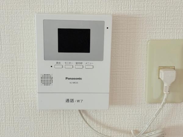 岩畠2丁目｜中古戸建 TVモニター付きインターフォン