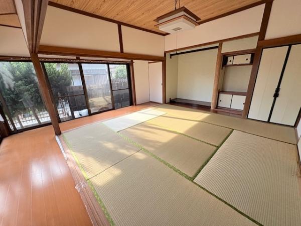 岩畠2丁目｜中古戸建 和室