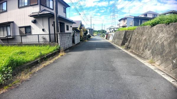  前面道路含む現地写真 