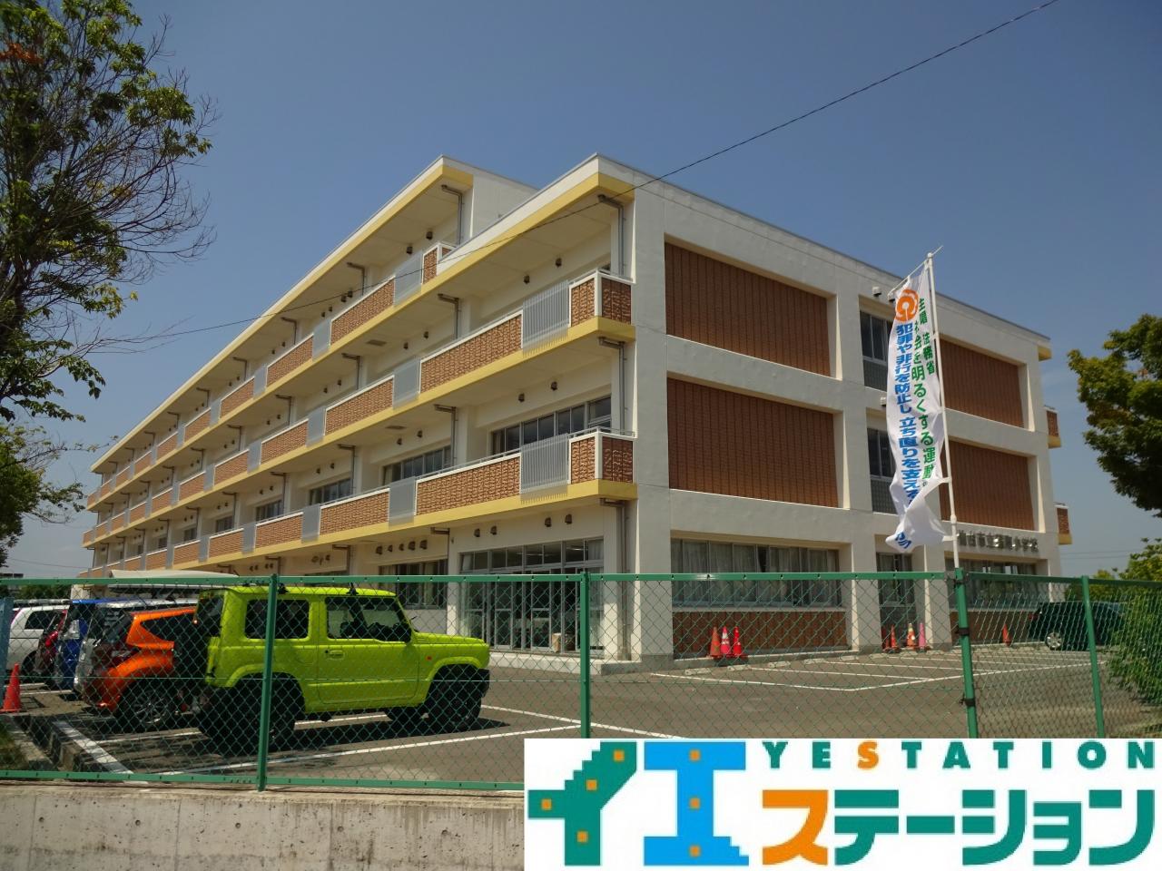 蒲町小学校