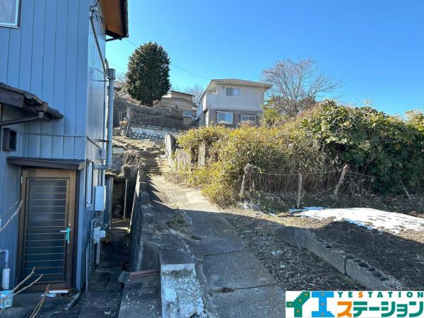 青葉区北山1丁目 前面道路含む現地写真 