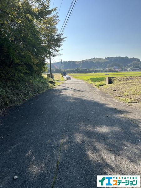 土地 黒川郡大和町鶴巣幕柳字砂子田三番 JR東北本線（黒磯〜盛岡）利府駅 700万円