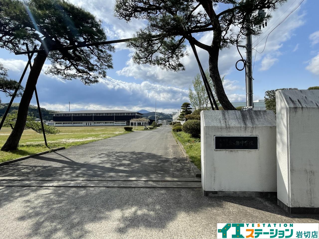 大河原町立金ケ瀬中学校