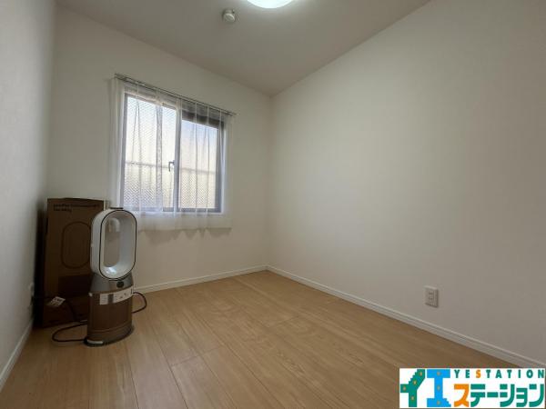 ライオンズマンション小田原広丁 洋室