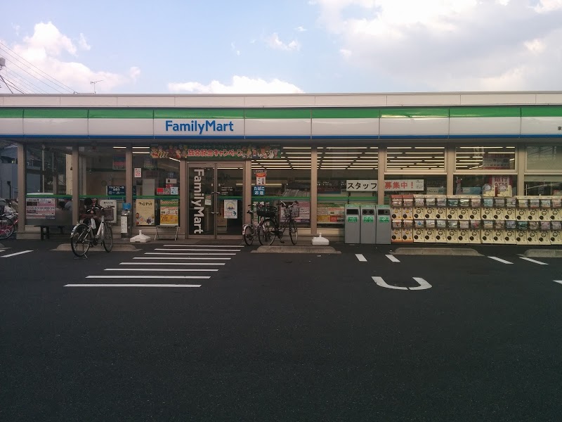 ファミリーマート 東堀切一丁目店