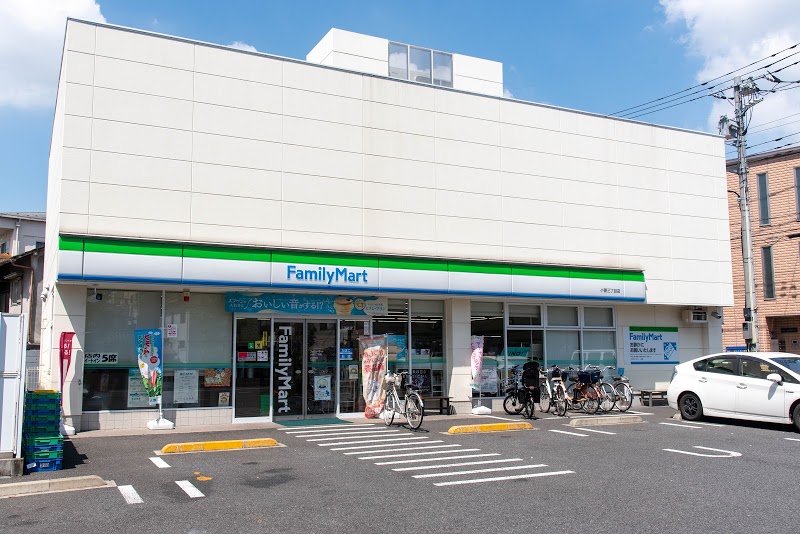 ファミリーマート お花茶屋二丁目店