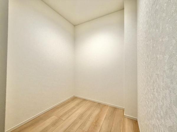 東堀切2丁目　新築戸建 洋室